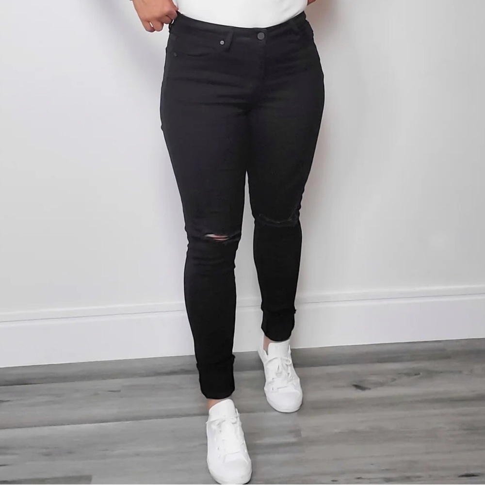 KanCan Black High Rise Skinny Jeans